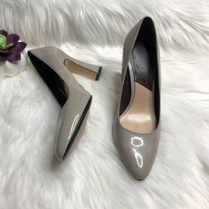 MNG Classic Neutral Grey patent Pump Sz 37 EUC